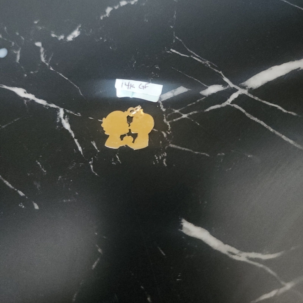 Vintage 14k gold plated charm